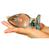 anal plug Cristal Amplia en una mano